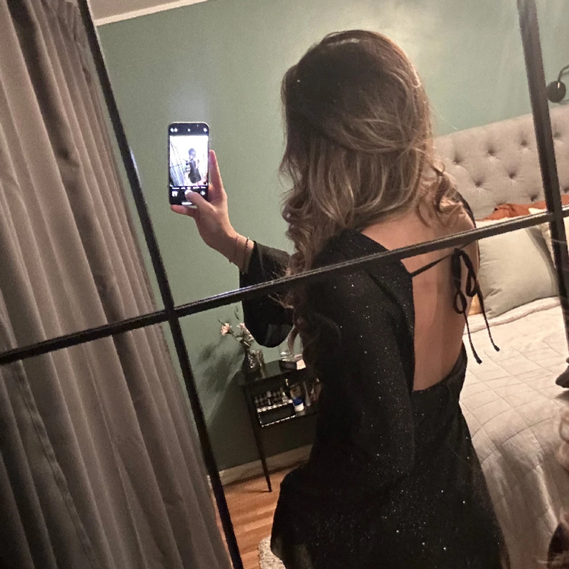 Svart glittrig nyårsklänning  - 91