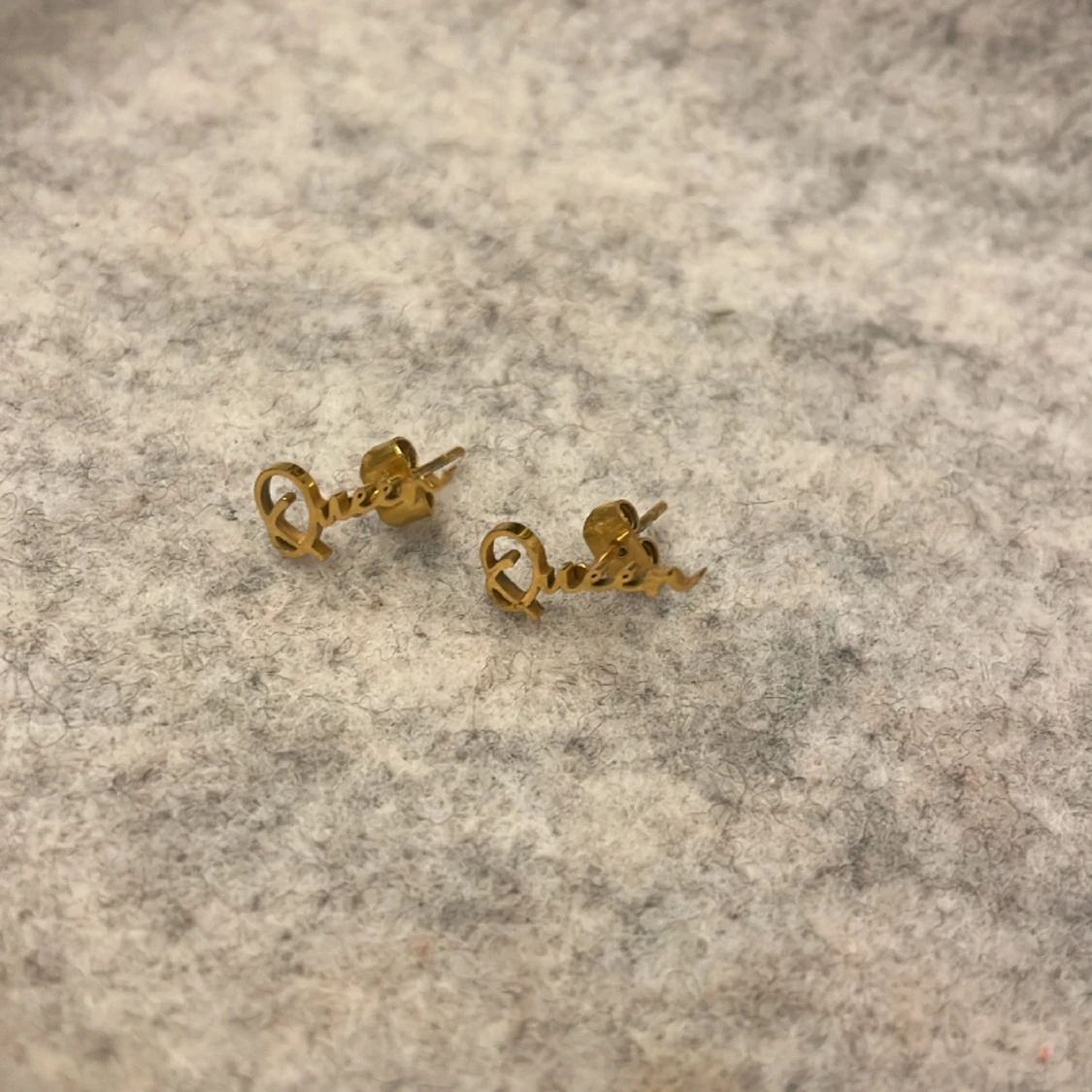 Queen örhängen  - 91