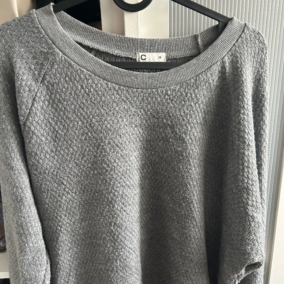 Grå mjuk tröja  - 91