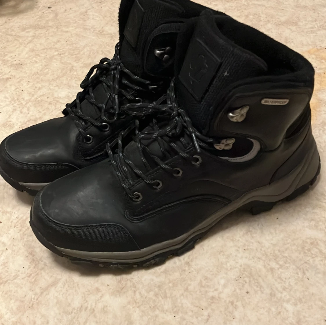 Vinterkängor i nyskick - 90