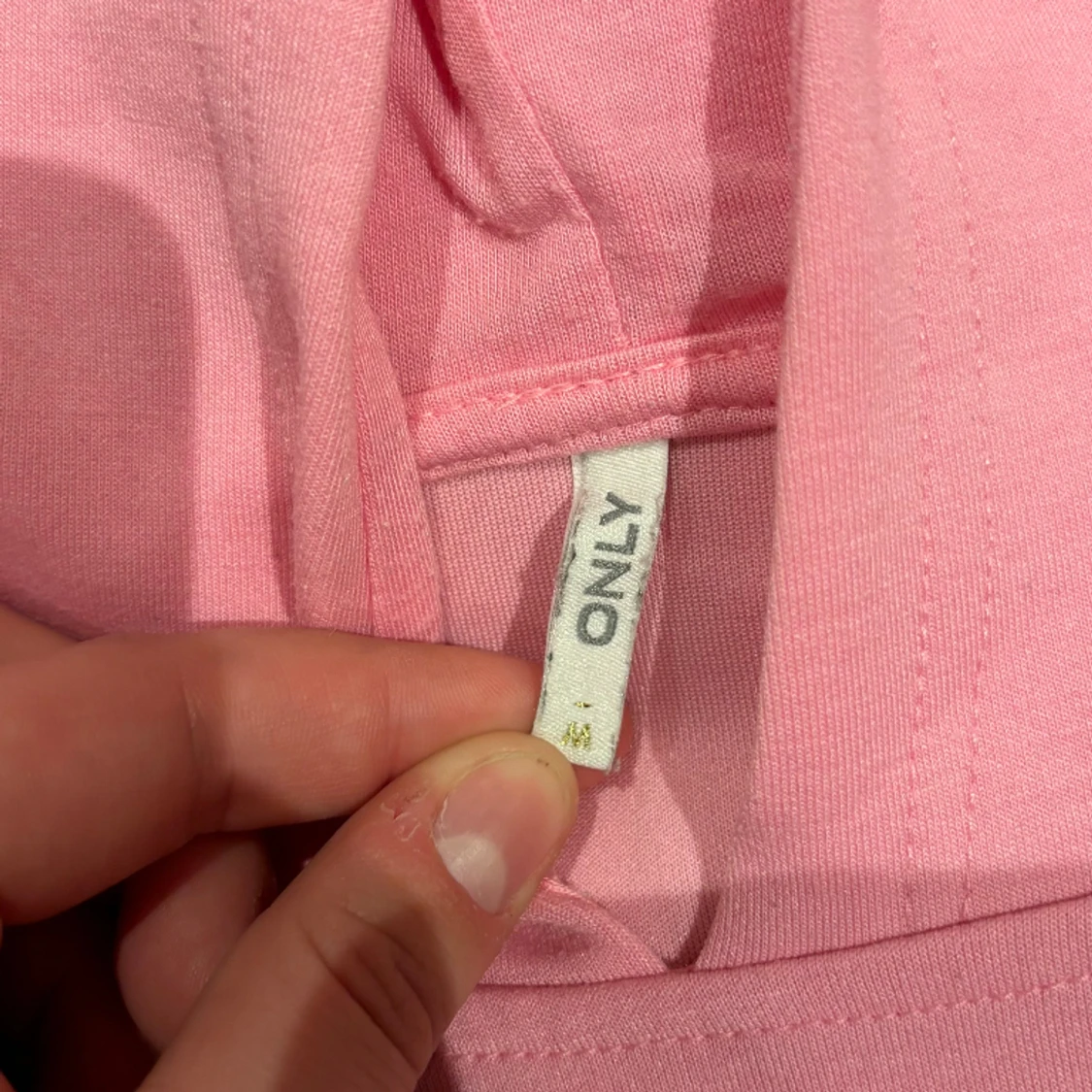 Huvtröja från ONLY - 91