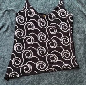 Så snygg fest-topp - Jättefin topp i bra skick