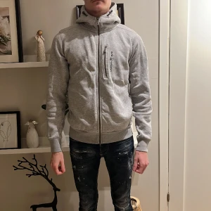 Sailracing hoddie - Väldigt bra skick