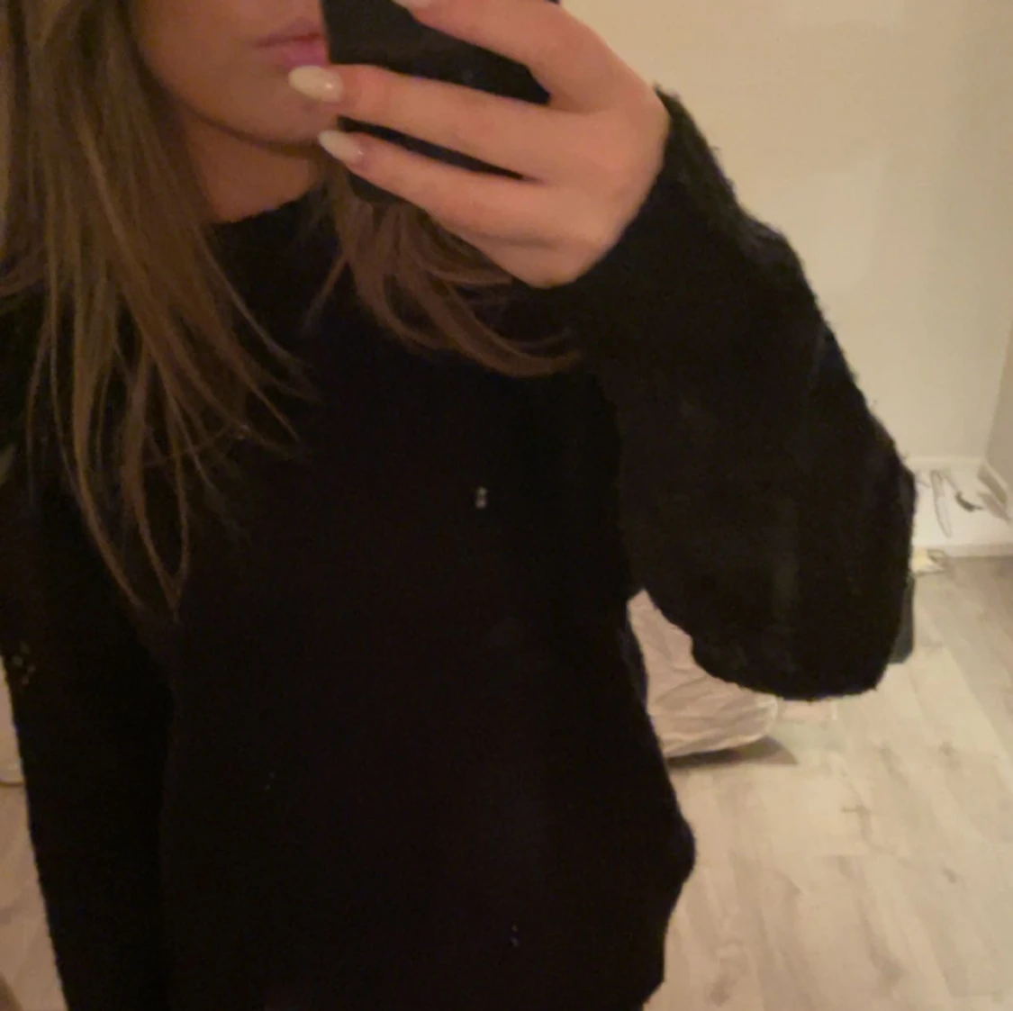 Svart stickad tröja 