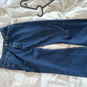 Hope Rush - Säljer ett par hope rush jeans.  De är i fint skick.