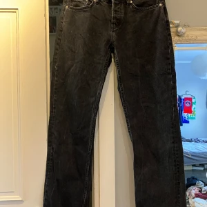 Svarta jeans - Ett par jätte fina svarta icon byxor från lager 157 