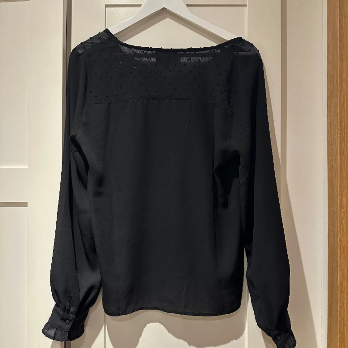 Svart blus 🖤 - 91