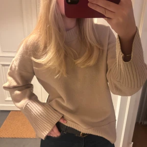 Ljusrosa Ull tröja  - Finaste mysigste 100% ulltröjan från malene birger. 