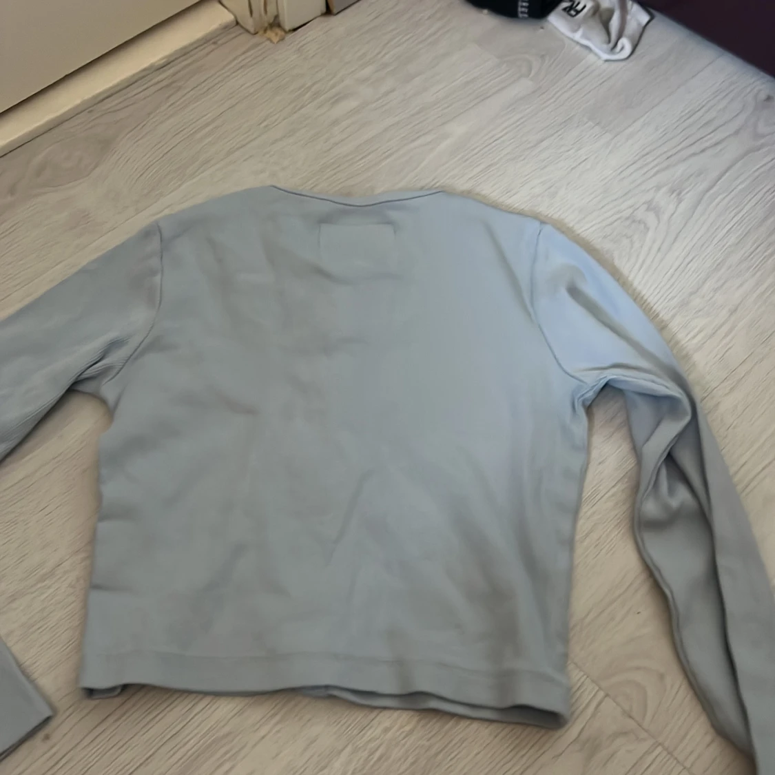 Ljusblå ribbad kofta från 157 - 1