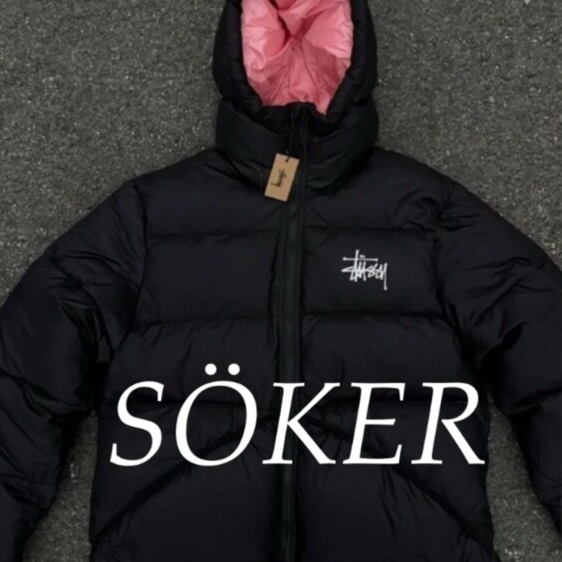 Söker en pufferjacka från Stussy