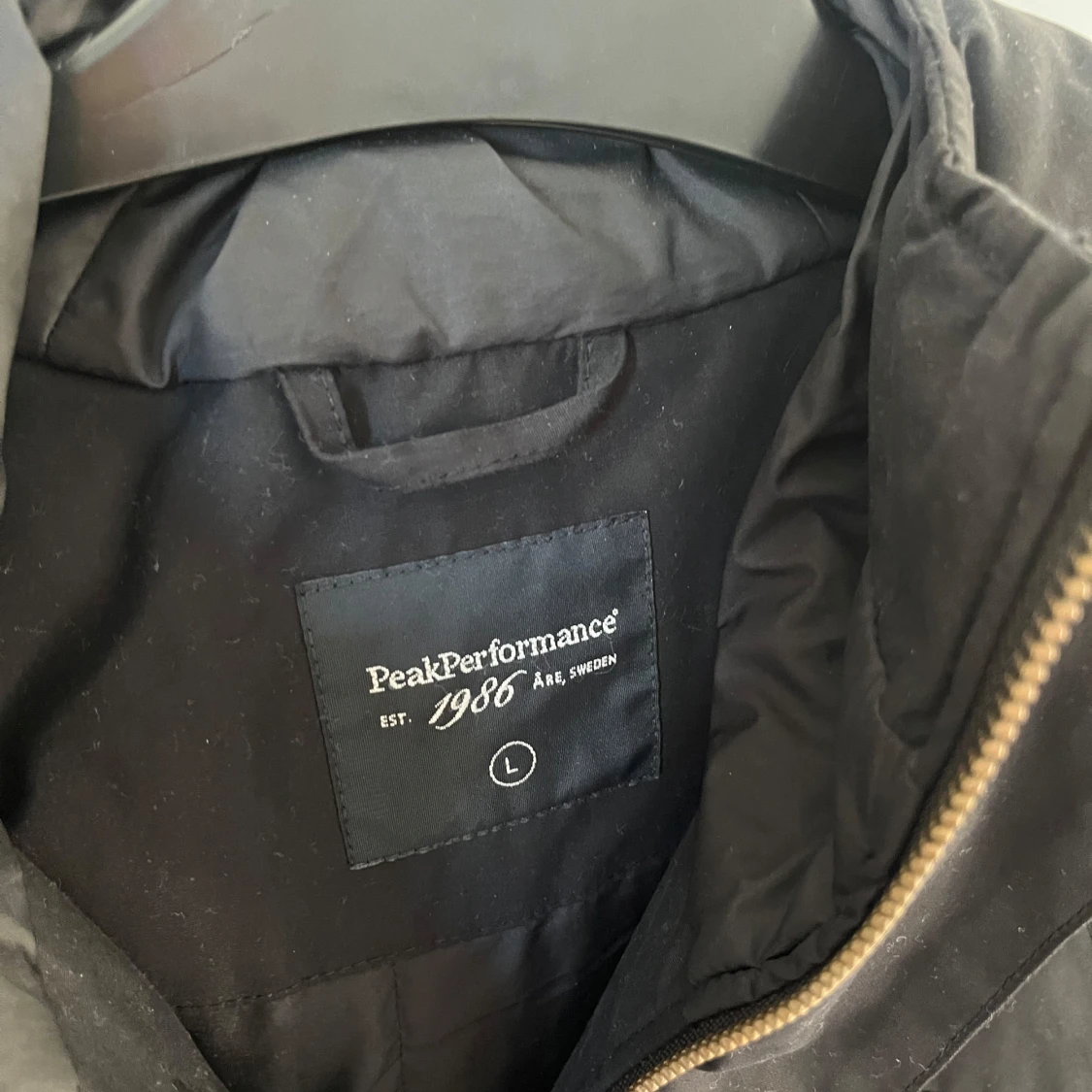 Svart jacka från Peak Performance - 90
