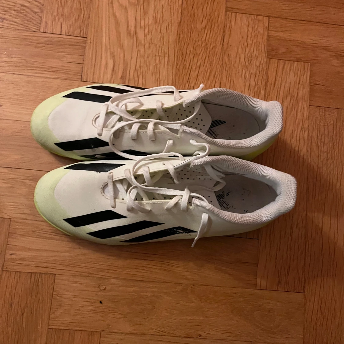 Idrotts skor adidas  - 91