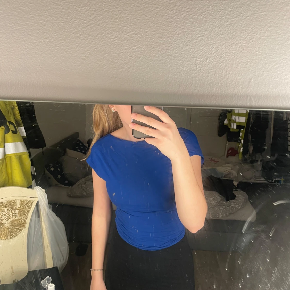 Blå topp med öppen rygg - 1