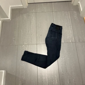 Replay Anbass hyperflex jeans  - Säljer nu dessa replay Anbass hyperflex jeans, skriv för fler bilder/frågor🙌🏼