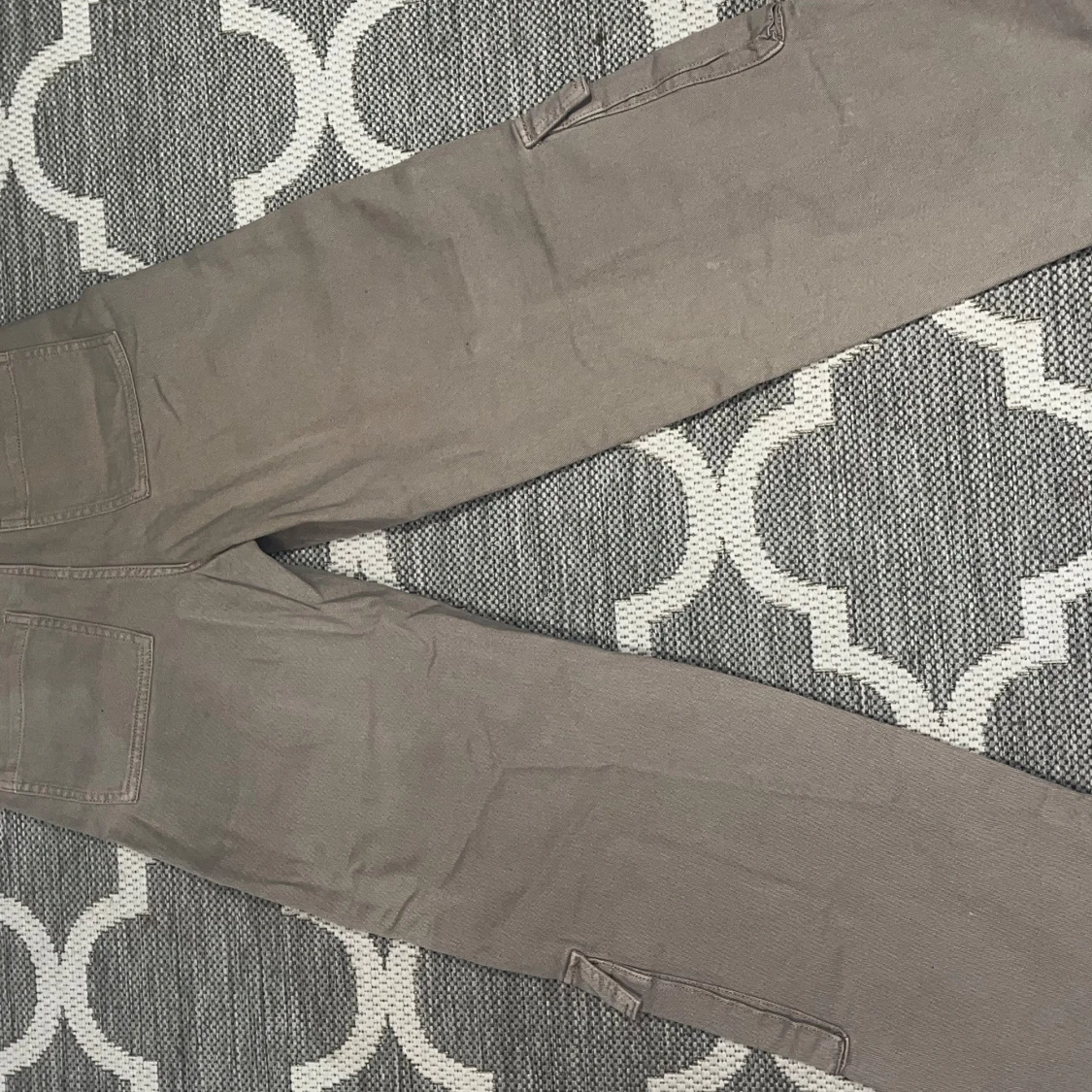 Bruna cargobyxor - 90