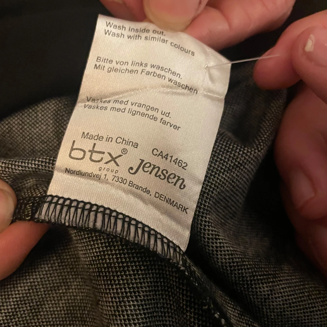 Svart och vit mönstrad kappa från Jensen - 92