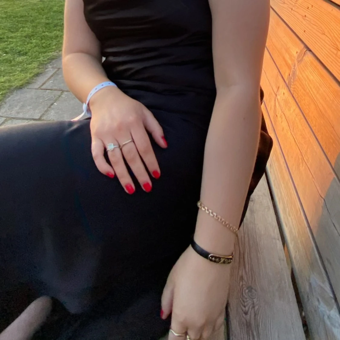 Svart och guld armband från Louis Vuitton - 92