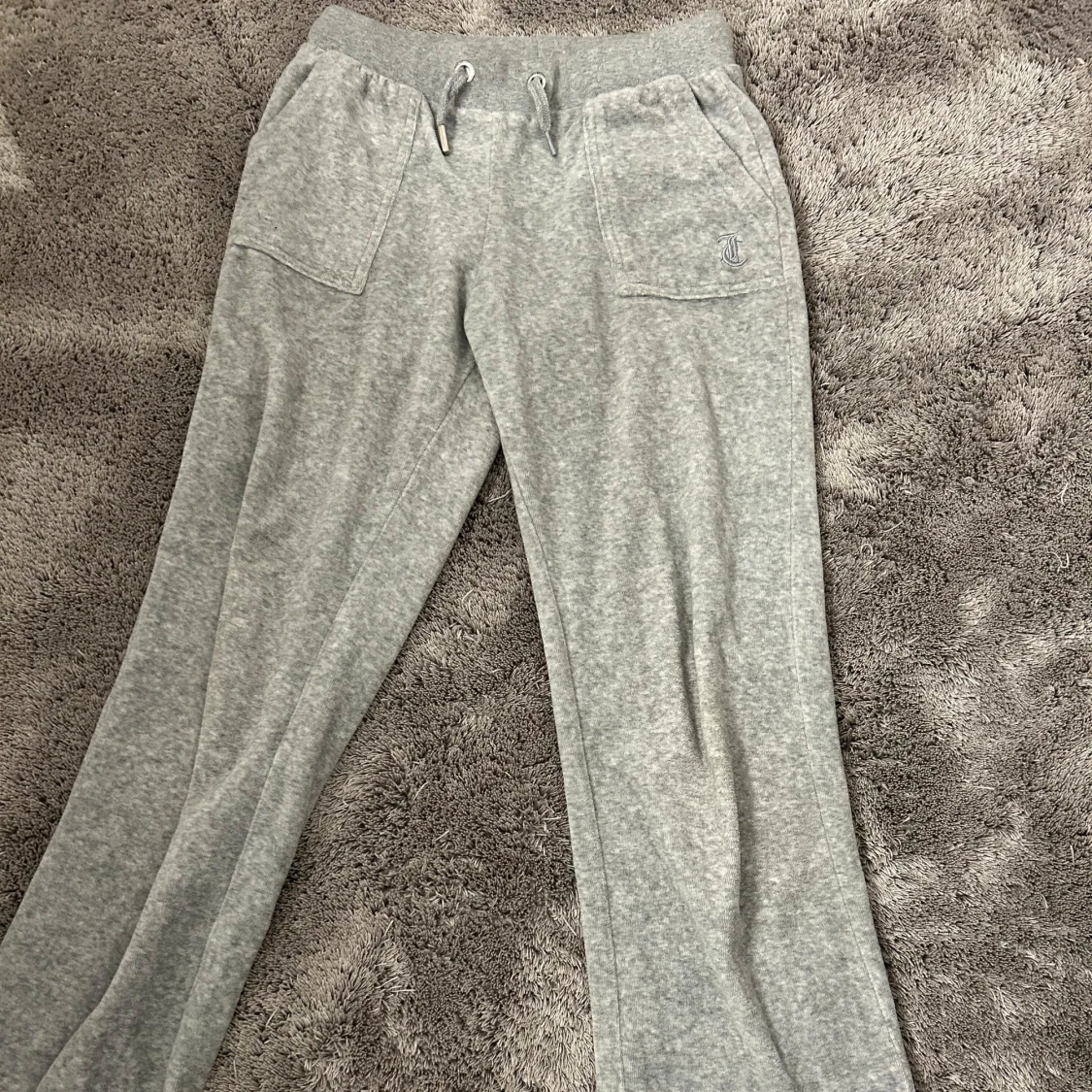 Grå juicy couture byxor🩶