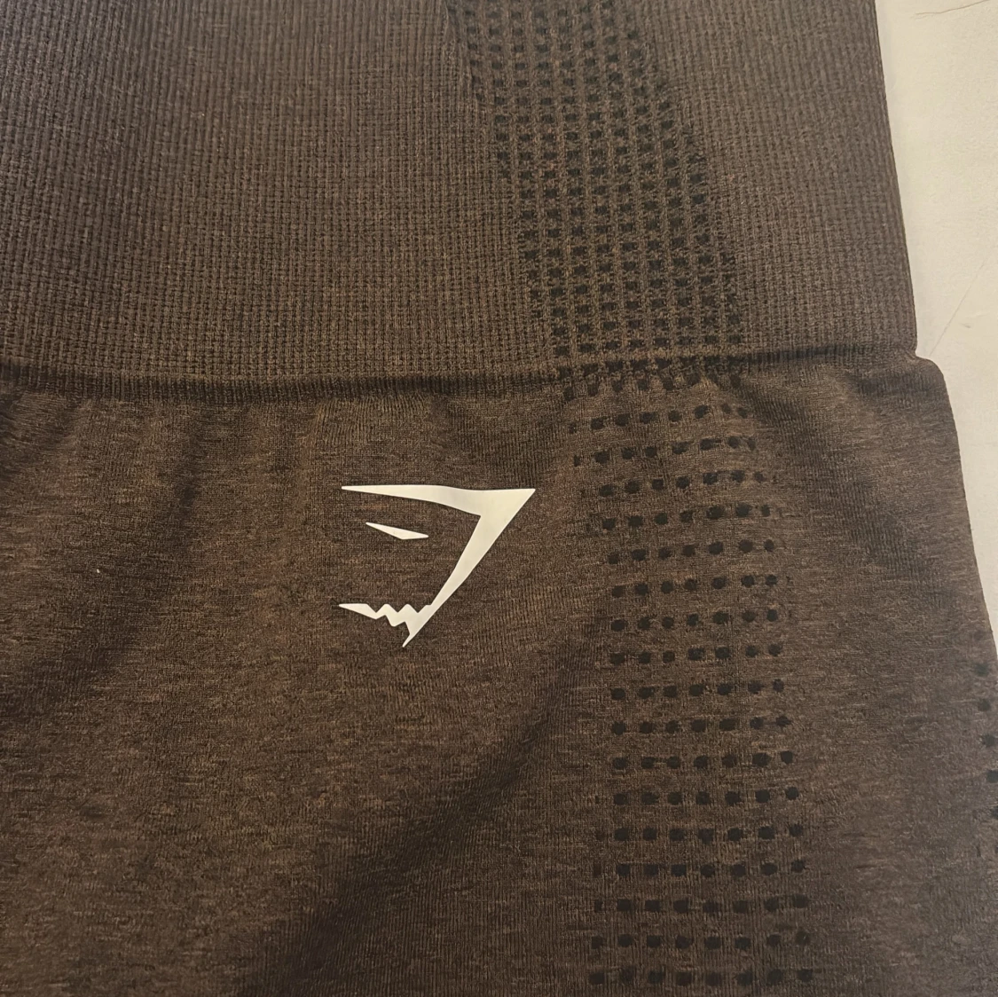 Bruna leggings från Gymshark - 91