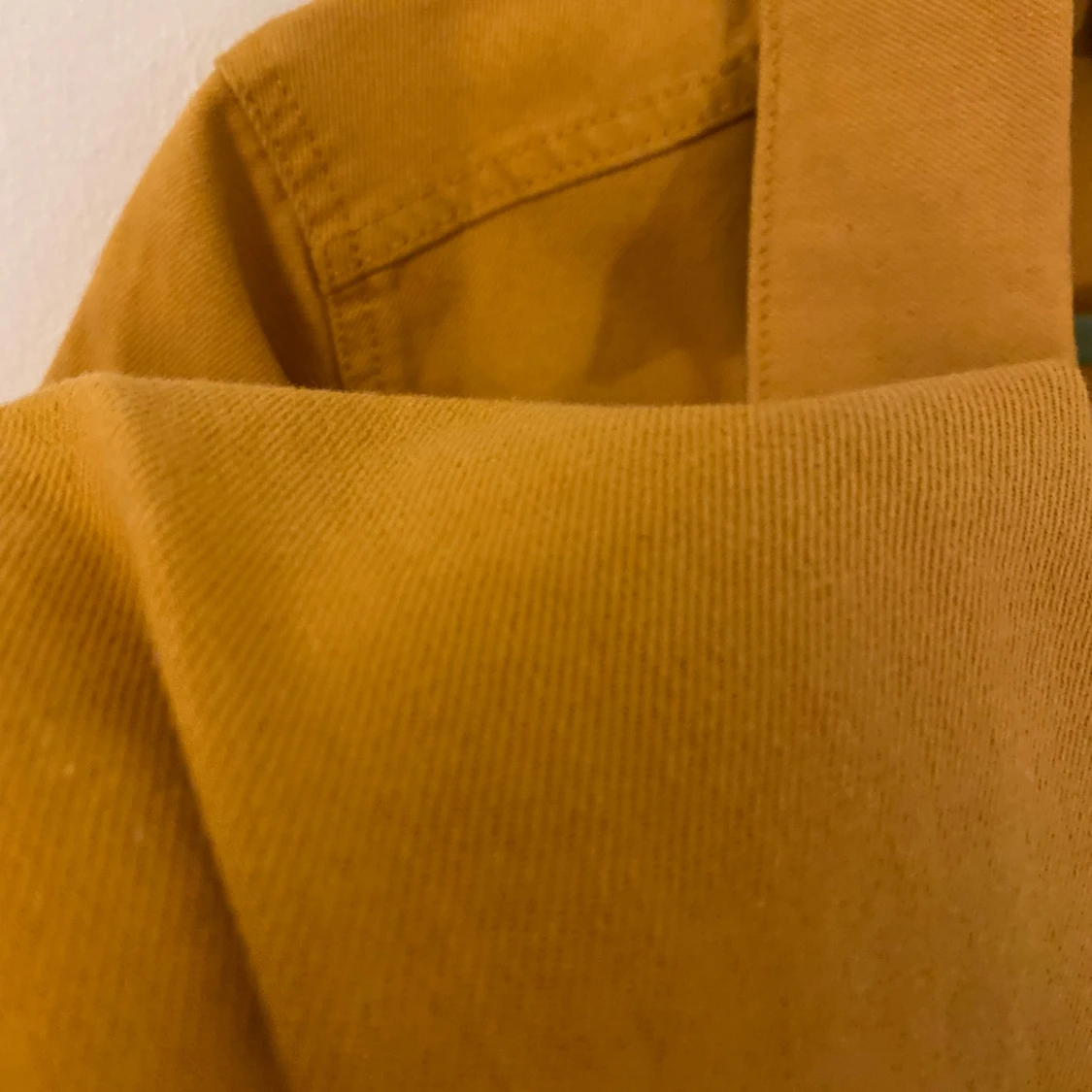 Senapsgul jeansjacka från H&M Divided - 92