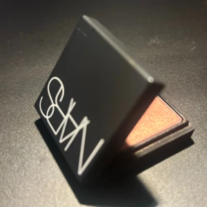 Nars mini orgasm highlighter blush - endast testad
