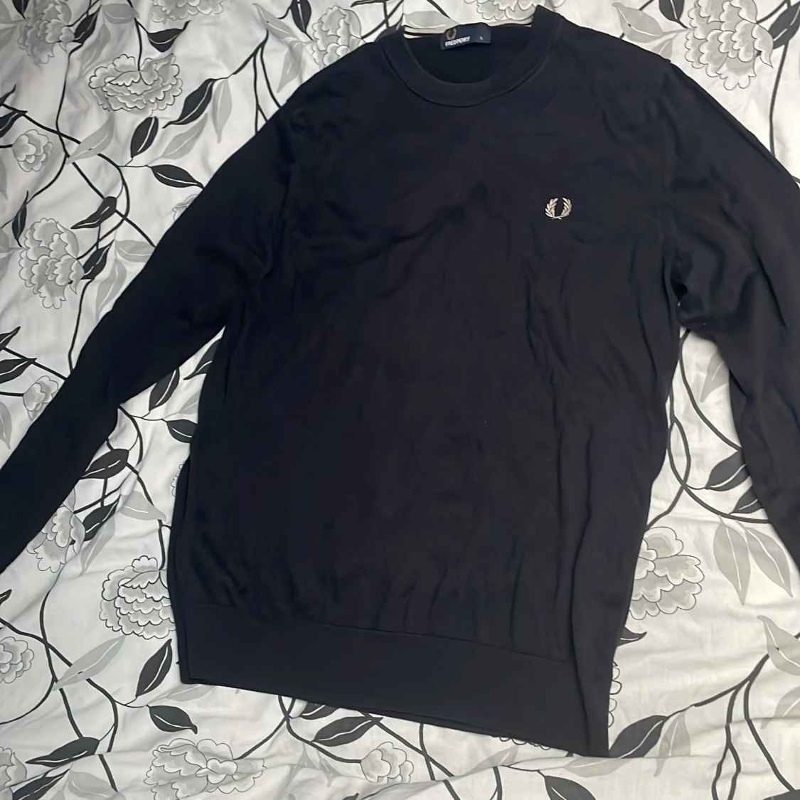 Fred Perry sweatshirt