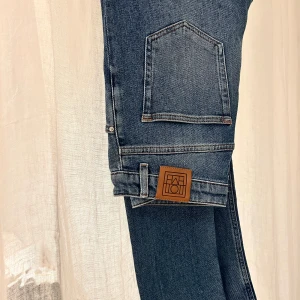 Toteme jeans 28/32 - Superbra skick, stretch och denim. Hög midja, smala ben. Modell: New Standard