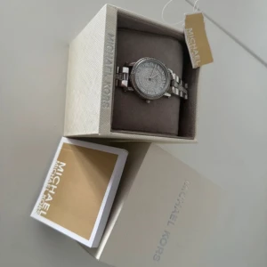 Michael kors klocka - Fint skick, behöver nytt batteri