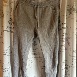 Mjuskisbyxor - Fina mjukisbyxor från NEW YORKER. Storlek M. Pris kan diskuteras!😊