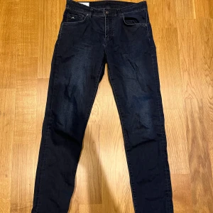 J Lindeberg - J Lindeberg 32/32 Mörkblå