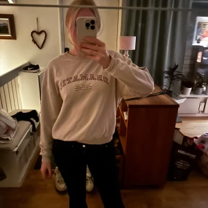 Mysig Sweatshirt 🤎 - Ida Carlsson x Madlady 