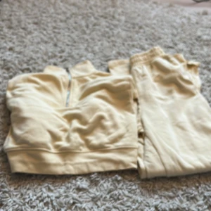 Fint sommarset från H&M - Säljer detta fina settet från H&M aldrig använd 