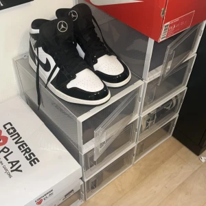 Jordan 1 mid  carbon fiber allstar 2020  - Size 45 euro Size 11 us Used 1 time  Great kondition  From Kickscrew  