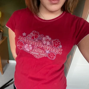 Vintage t shirt - En vintage Harley bensin tröja köpt på second hand butik, fint skick och så söt!!😻