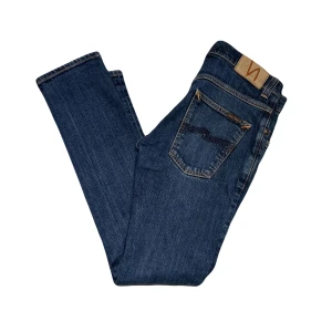 Nudie Jeans  - Storlek: W31/L32 Modell: Grim Tim Skick: 10/10 i princip nya 