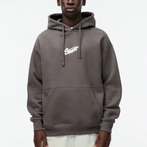 Stwd hoodie - Stwd hoodie från Zalando i storlek M, herr men passar unisex. Nypris 429<3 Använd 1 gång.