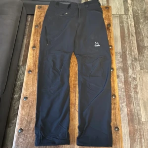 Haglöfs Byxor - Haglöfs byxor knappt använda perfekta inför kylan