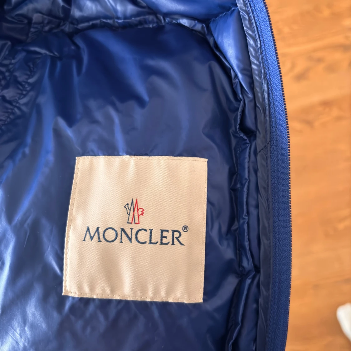 Blå dunjacka från Moncler - 91