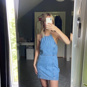 Jeansklänning - Blå jeansklänning!