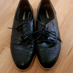 Skor leder  - Storlek 36