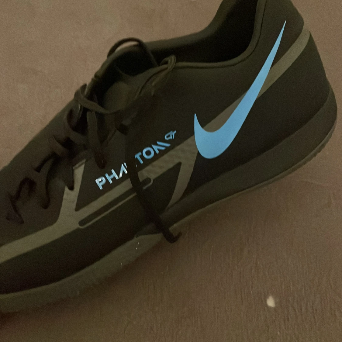 Innomhusfotbollskor - 91