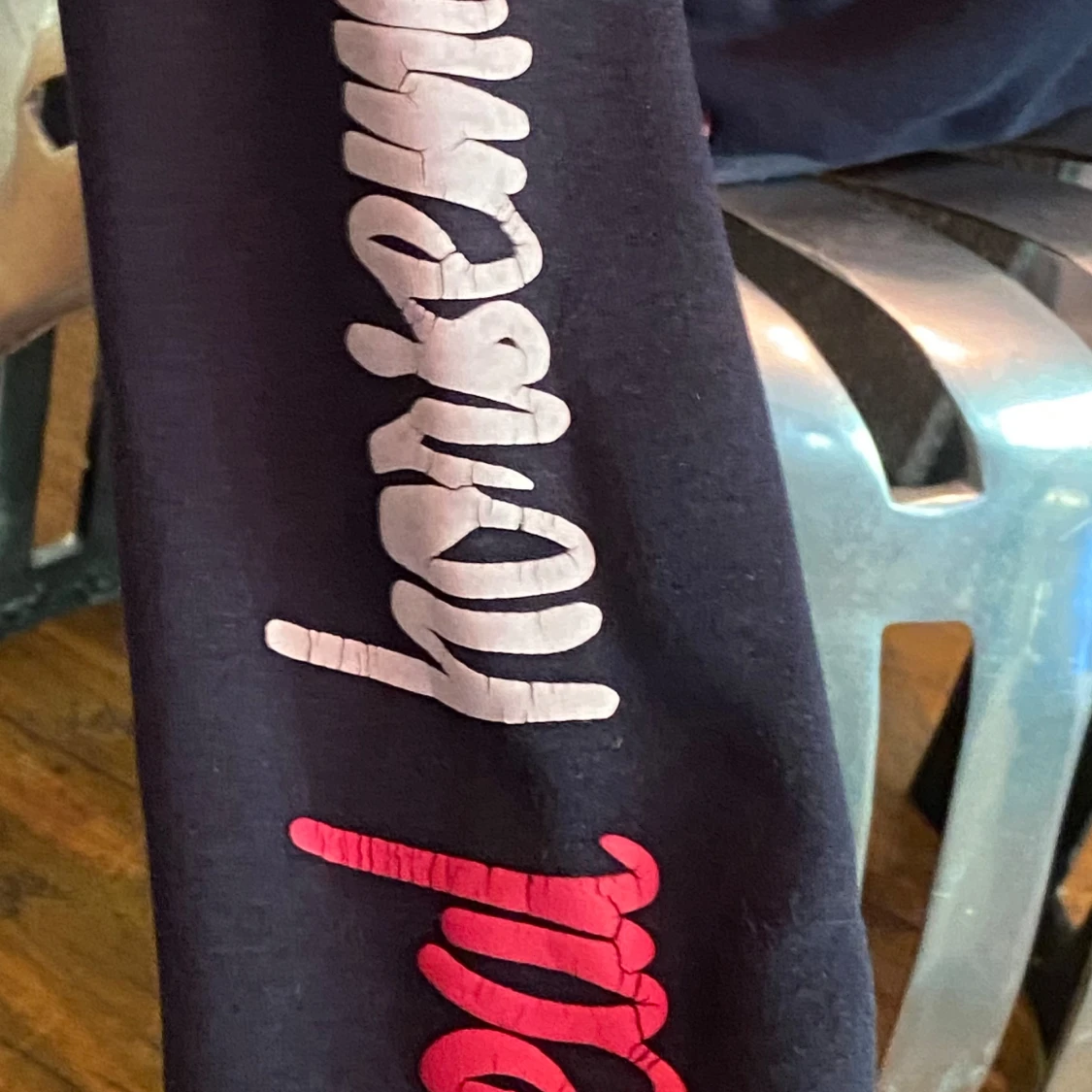 Eskadron ziptröja - 90