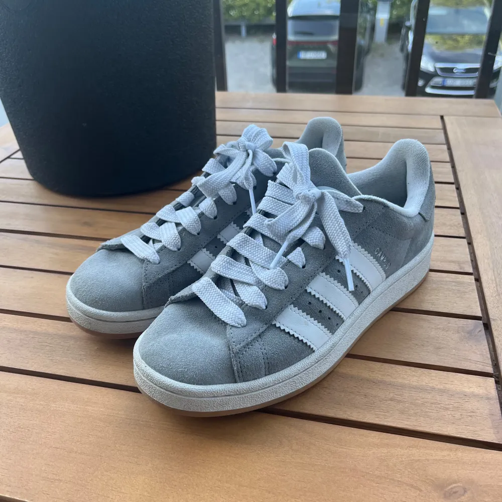 Adidas Campus skor. Skor.