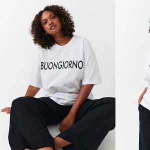 oversized print tee - Använd en gång, slutsåld på hemsidan 