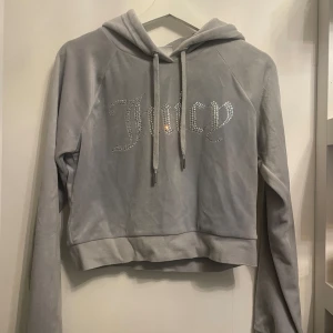 juicy hoodie - säljer denna juicy couture hoodien 