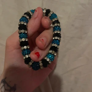 Armband  - sparsamt använd 