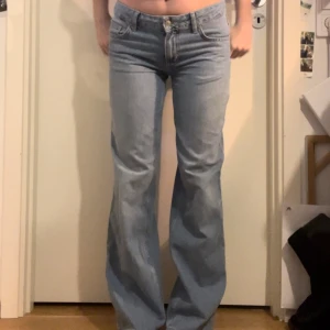 Lågmidjade jeans - Super snygga och bara använt fåtal gånger