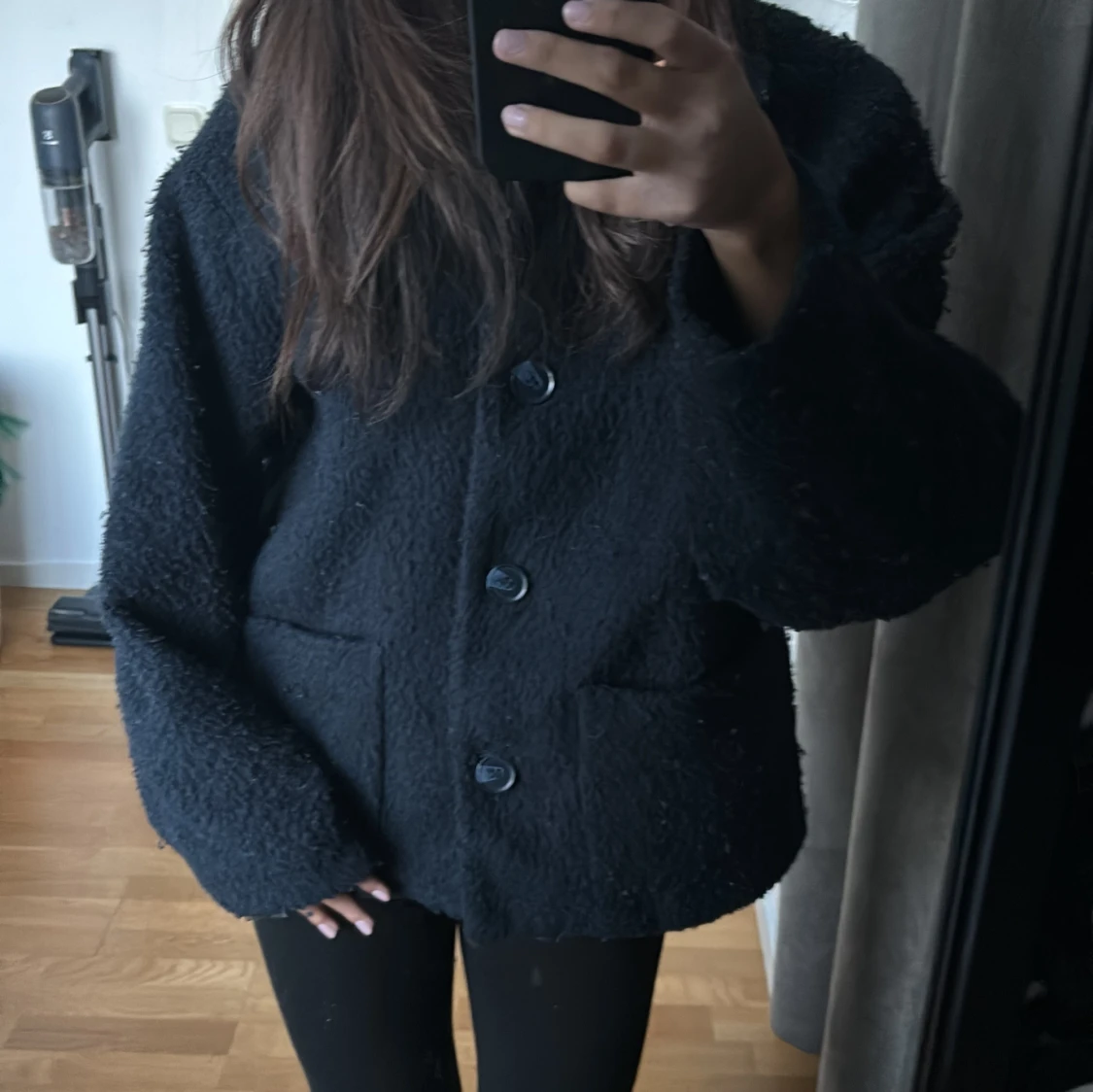 Mörkblå teddyjacka med knappar - 1