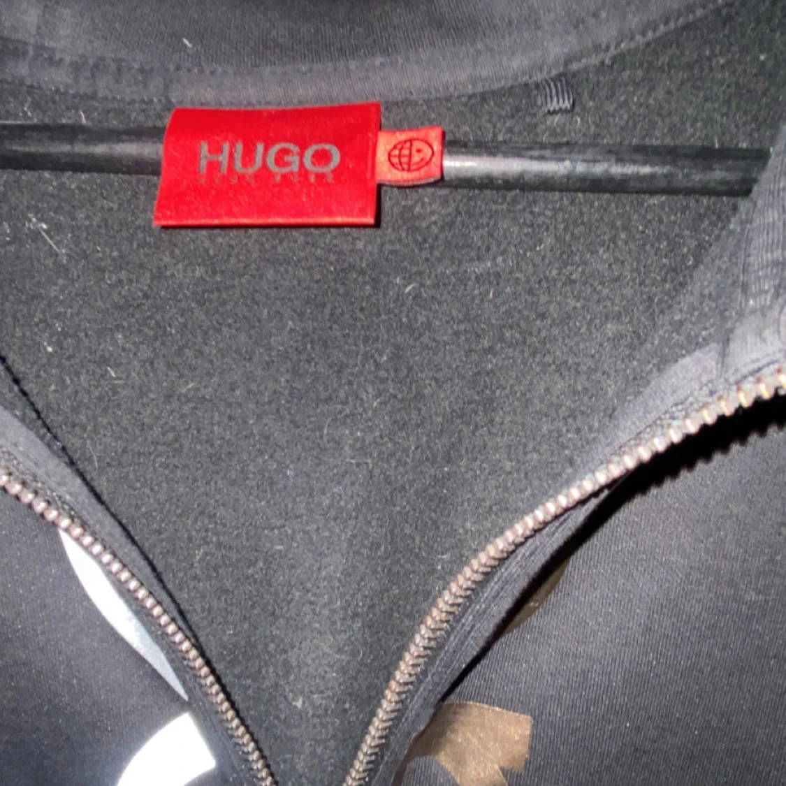 Svart hoodie från Hugo - 90