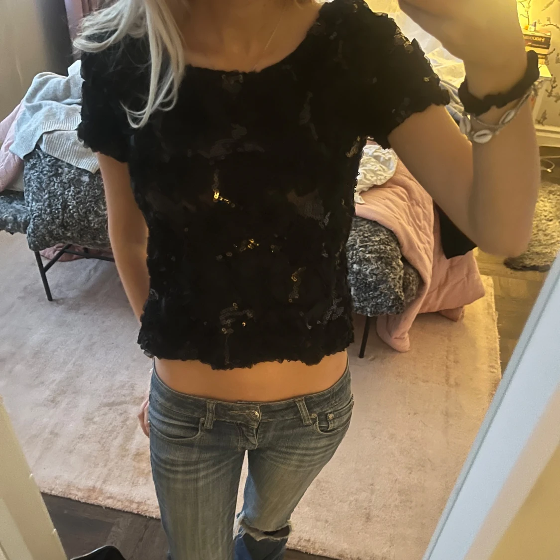 Svart glittrig topp - 1